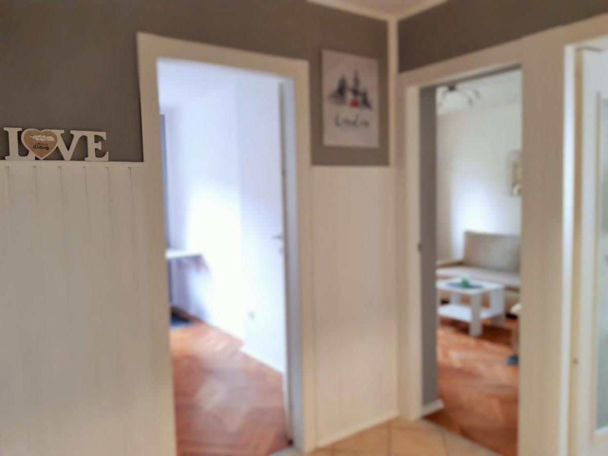 Bright & Cozy Pula Apartment Екстериор снимка