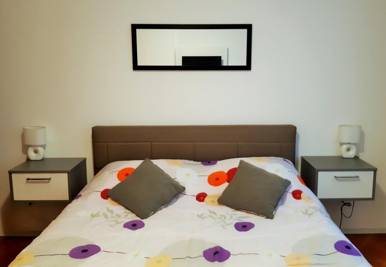 Bright & Cozy Pula Apartment Екстериор снимка